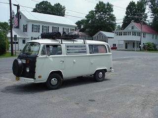 The bus fits right in with the color scheme