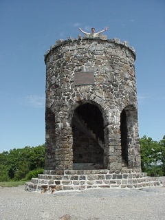 Brian conquers the Mt. Battie lookout