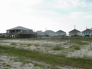 And a wrong turn takes us out to Dalphin Island, by far the classiest stilted subdivision we have seen to date