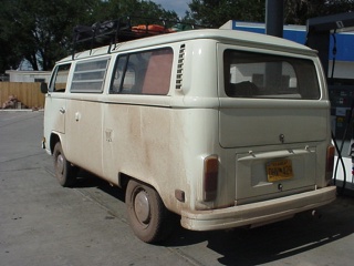The bus, sporting it's new "fauxdobe" look