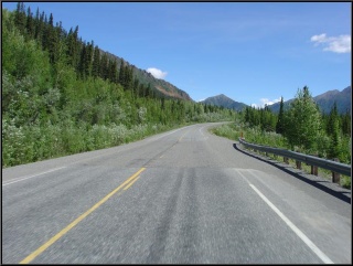 The road to Tok