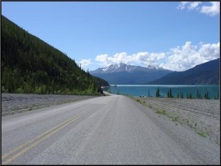 The extraordinarily pretty Muncho lake