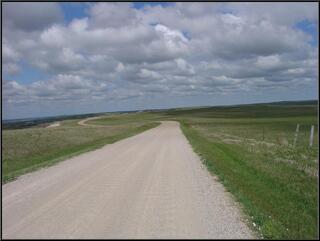 The Sage Creek Rim road