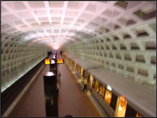 Blurry picture of the Archives subway station
