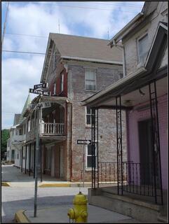 Quaint ghetto in Hanover PA