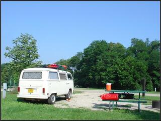 Morning outside of Mount Vernon, it's already really hot