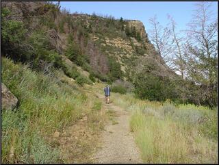 Heading down the Knife's Edge trail