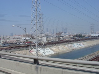 King sized graffiti, visual blight, smog, what's not to like?