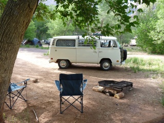 The bus's last morning in the comfortable South Campground