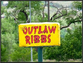Great, perpetuating the myth that outlaws can't spell