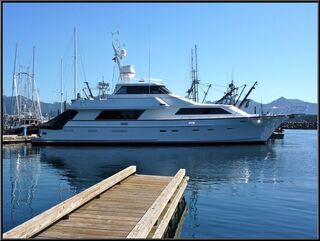 One of the bigger boats we saw today, ignoring the cruise ships...