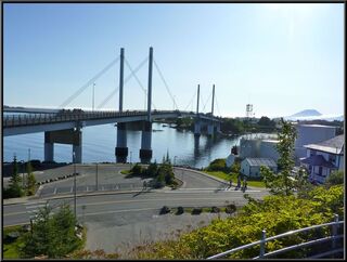 The bridge to the airport