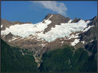 More ice field and glacier views