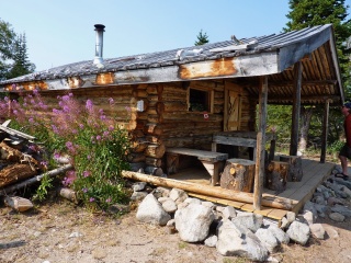 The upper Lindeman shelter