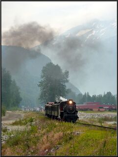 The steam engine coming by