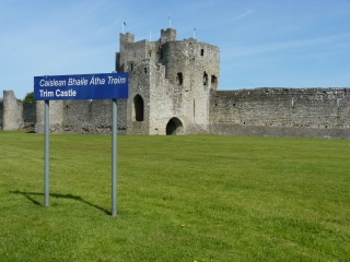 Trim castle.