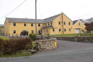Aras Ghleann Cholm Cille, nice digs.