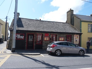 Yet another excellent pub, this time for a post cliff lunch.