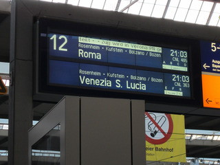 Heading to Venezia on the night train.
