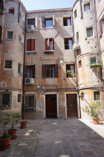 Our digs. Second floor straight ahead.