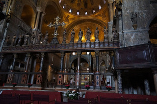 The altar in St. Marks Basilicca