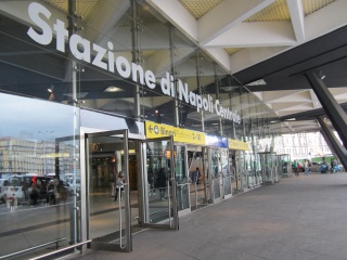 Napoli Station, nice