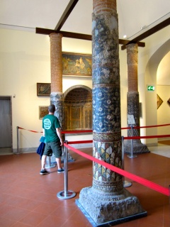 Pompeian columns