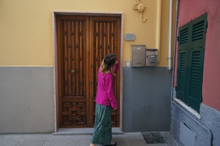Leaving for dinner in Manorola