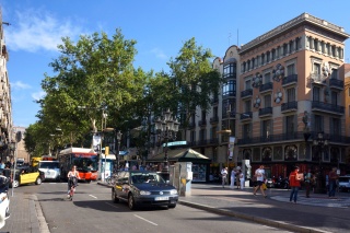 Back across the Ramblas
