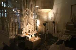 Scale facade models