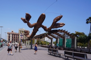 ...and giant animal sculpture