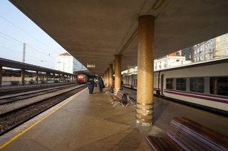 Lisbon Santa Appolonia train station