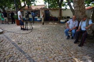 Which lead to the opportunity to watch the filming of a Portugese telenovela