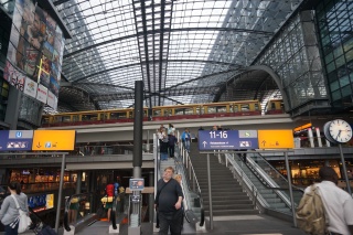 The U and S-Bahns roll through on the upper tracks, the rest is below