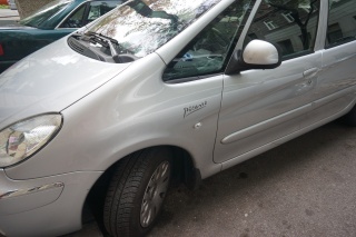 The Citreon Picasso. Theresa appreciates the reverence