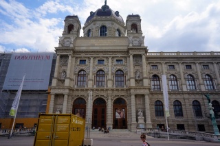 The Kunsthistorisches Museum. Kunst means art, the rest even Brian can do