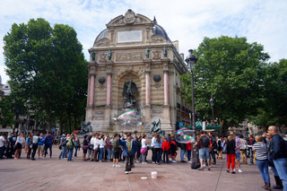 The Fontaine Saint-Michel, on the way