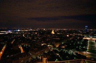 Looking toward the Louvre from the second level