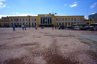 Clearish skies at Brugge Central