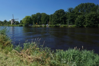 A long shot at our only classic windmill of the day, De Zwaan, the Swan