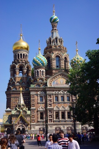 The Church of Our Savior of the Spilled Blood up close. Crazy