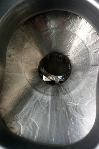 It's hard to make out, but you don't use them when stopped at the station