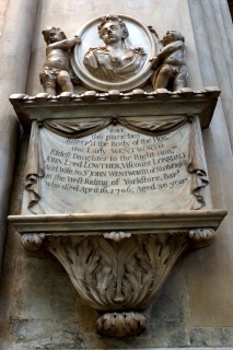 A modest vault inscription
