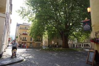 A picturesque square in old town Bath