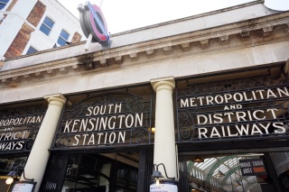 ...and off at Kensington South