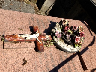 Ceramic flowers