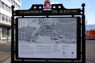 Alesund welcomes us!