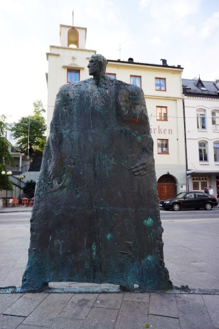 Bøkkeren, The Cooper