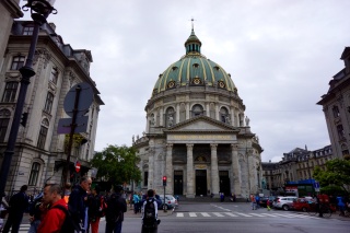 Pretty sure it's a church