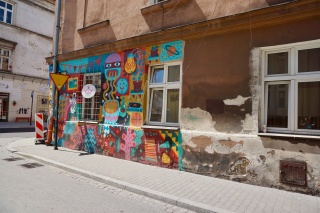 Cool art in the ghetto